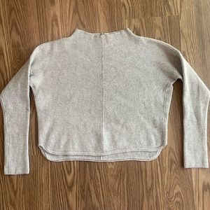 Aritzia Babaton Crop Sweater